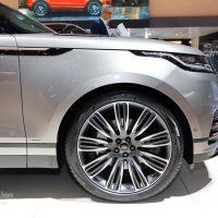 Range Rover Velar Costs Range Rover Sport Money in Geneva, Feels Lavish — autoevolution8